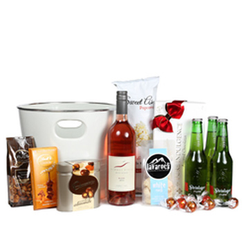 Rose and Steinlager Hamper