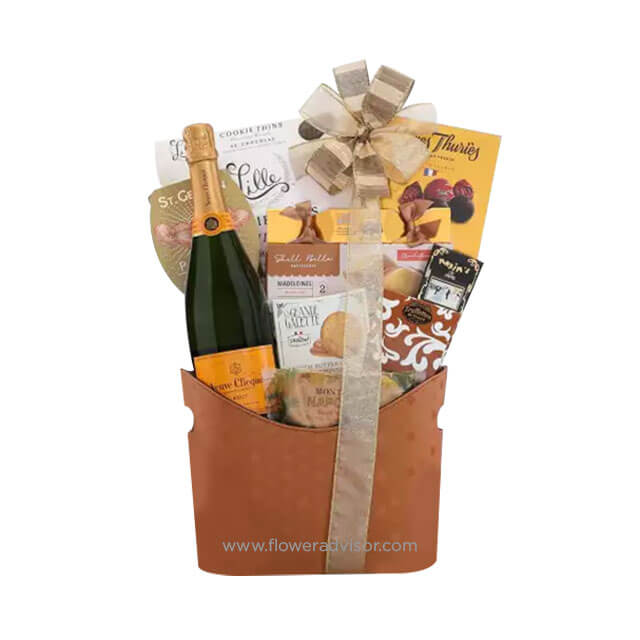 Veuve Clicquot Champagne Gift Basket