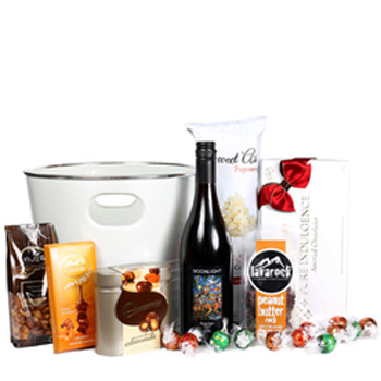 Pinot Noir Red Wine Hamper