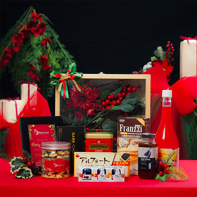 Fireside Clear Box - Christmas Hampers 2025